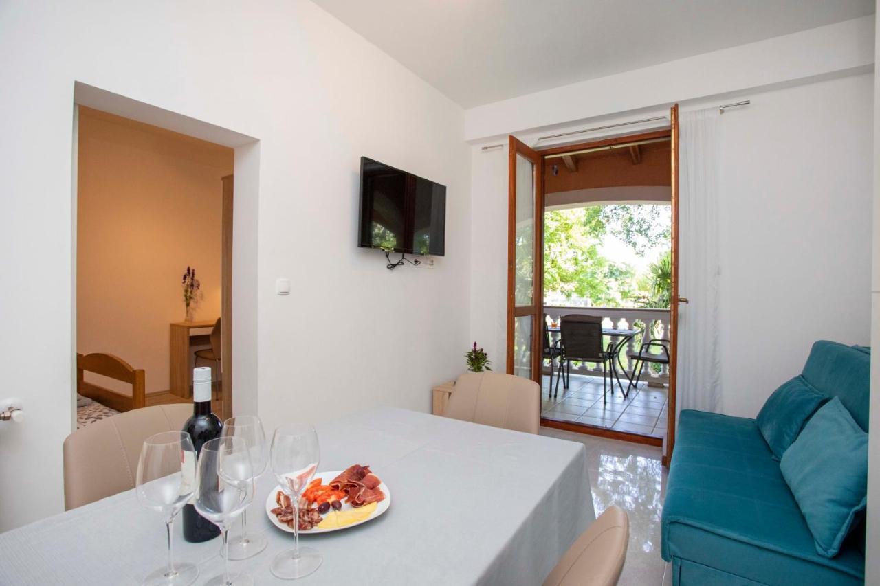 Apartmani Marica Plomin Buitenkant foto